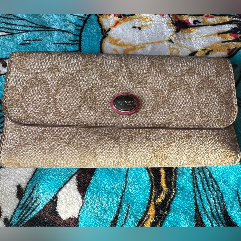 Coach wallet